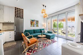 Talea Joyful Stay Beachfront 1BR