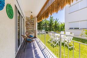 Talea Joyful Stay Beachfront 1BR