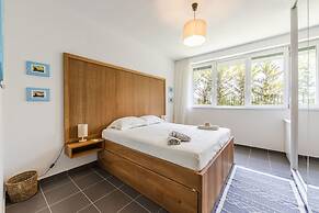 Talea Joyful Stay Beachfront 1BR