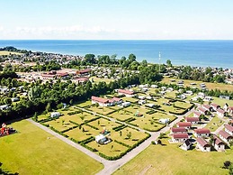 6 Person Holiday Park Home in Otterup