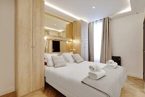 The Upper Marais Superb Apartment for 6 People
