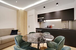 The Upper Marais Superb Apartment for 6 People