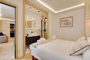 The Upper Marais Superb Apartment for 6 People