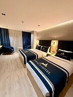 KARACA HOTEL VAN