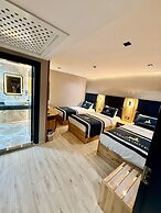 KARACA HOTEL VAN