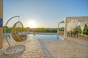 Koukis Villa With Sea View