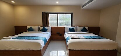 Hotel The Avirajan