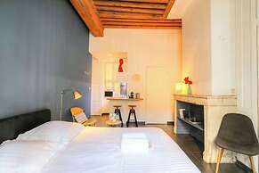 Dify Apartment Ainay
