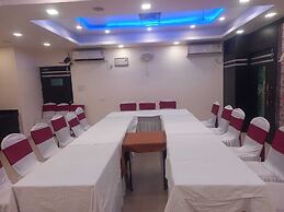 Hotel Max INN