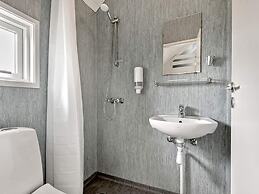 6 Person Holiday Park Home in Malling