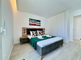 Vilamoura Panoramic 2 by Homing