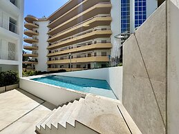 Vilamoura Panoramic 2 by Homing