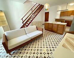 Townhouse With Garden and Terrace
