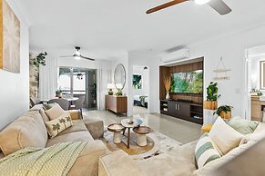 Pineapple Palms - Resort 9 Pools Gym