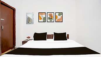 Hotel R K Palace Agra
