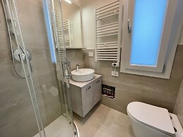 Spacious Villa on two Floors With Corner Garden