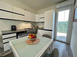 Spacious Villa on two Floors With Corner Garden