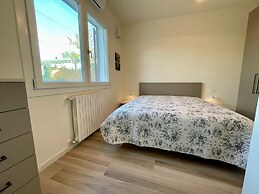 Spacious Villa on two Floors With Corner Garden