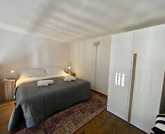 Onlyrooms V - Central & Train Station