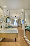 Ermou 99 Intelligent Private Suites