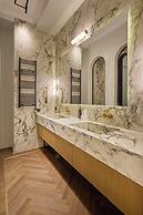 Ermou 99 Intelligent Private Suites