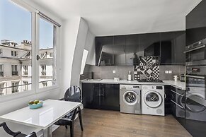 Cozy 2BR Near Parc Monceau & Opera