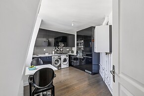 Cozy 2BR Near Parc Monceau & Opera