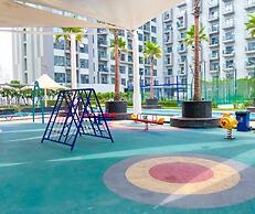 Bright 2bed Family Home: Pool, Gym & Kids Play