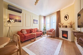 Taksim 360 Lagirio Residence