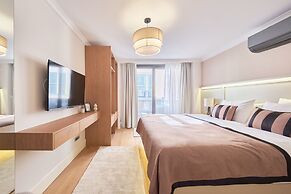 Taksim 360 Lagirio Residence