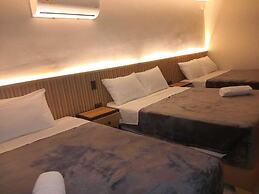 HOTEL CAFE BOUTIQUE