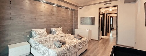 DELUXE MIRAFLORES DUPLEX