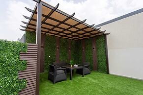 HYATT RESIDENC