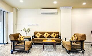 Hotel Jheel Mahal