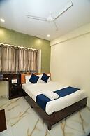 Hotel Rinza Residency
