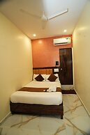 Hotel Rinza Residency