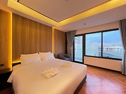 Carista Hotel