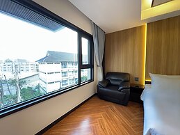 Carista Hotel
