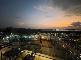 Carista Hotel