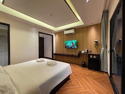 Carista Hotel