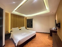 Carista Hotel