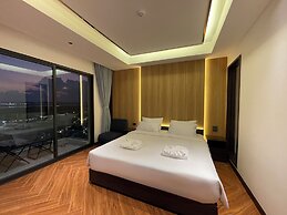 Carista Hotel