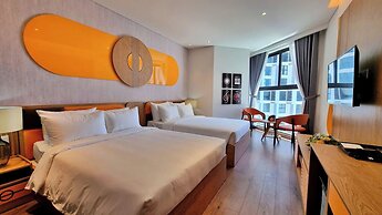 Apec Mandala Wyndham - Skyline Hotel