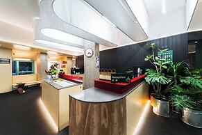 CommonHotel