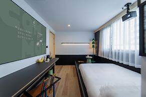 CommonHotel
