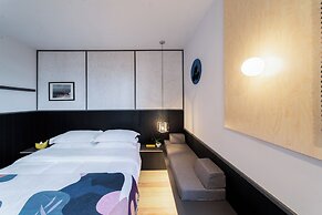 CommonHotel