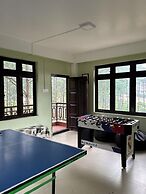XTSY Travellers Hostel
