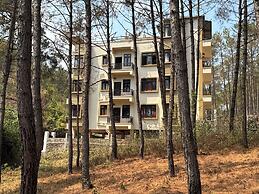 XTSY Travellers Hostel