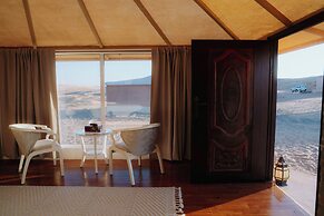 Silent Dunes Camp