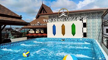 THA PHAE VILLAGE